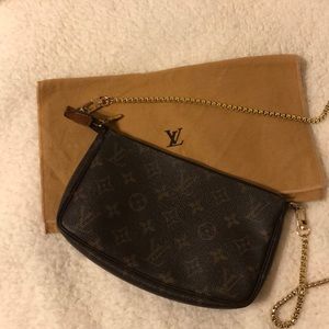 Authentic Louis Vuitton Pochette With Gold Chain